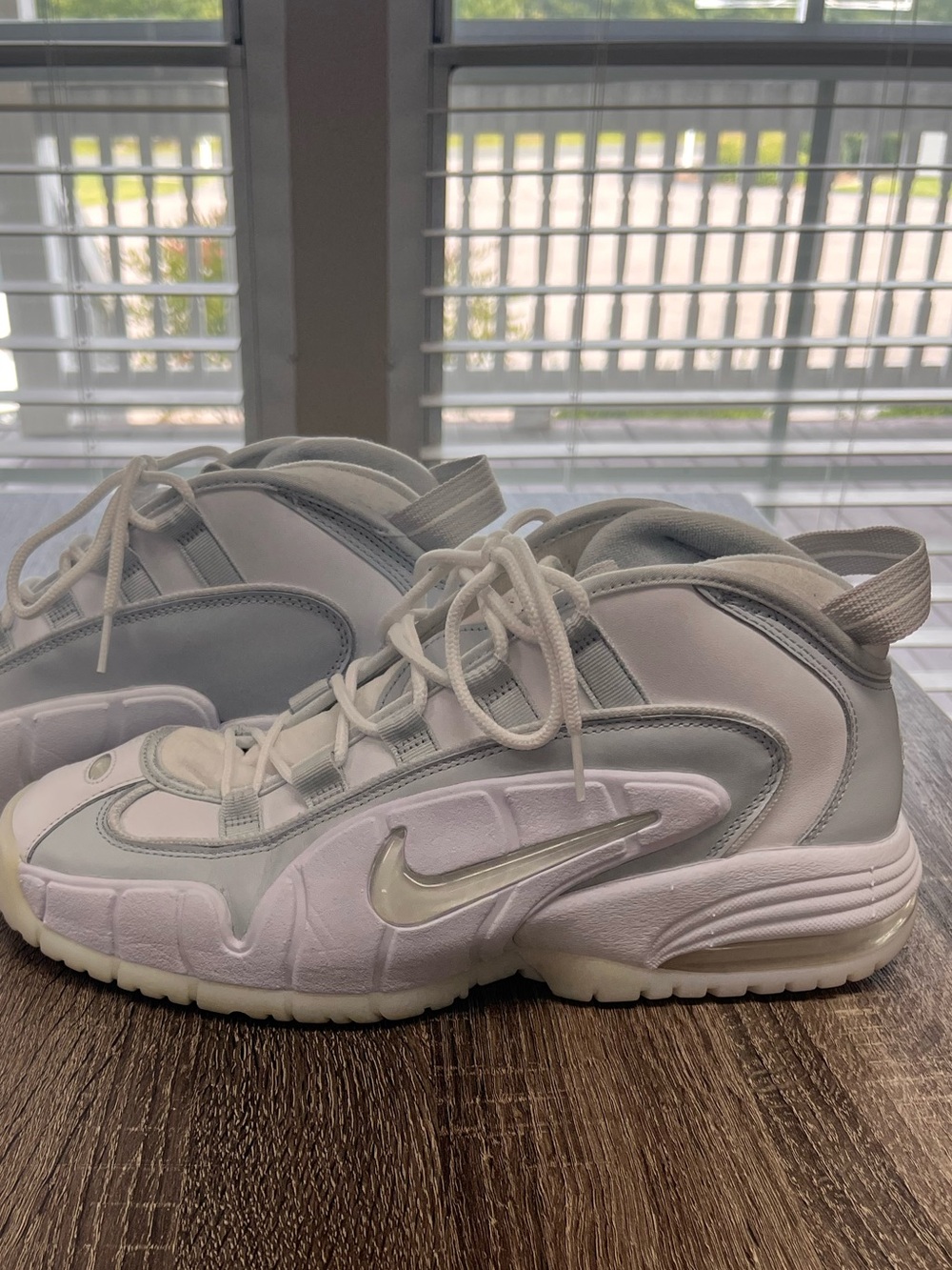 Nike Air Max Penny 1 Pure Platinum White Gray Low Basketball Shoes DV7220-100